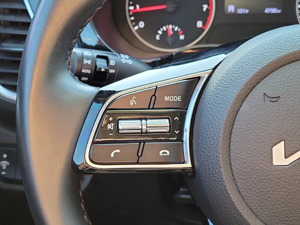 Used 2023 Orange Kia S image 20