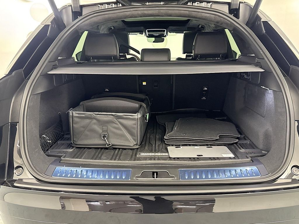 New 2026 Santorini Black Land Rover Autobiography image 26