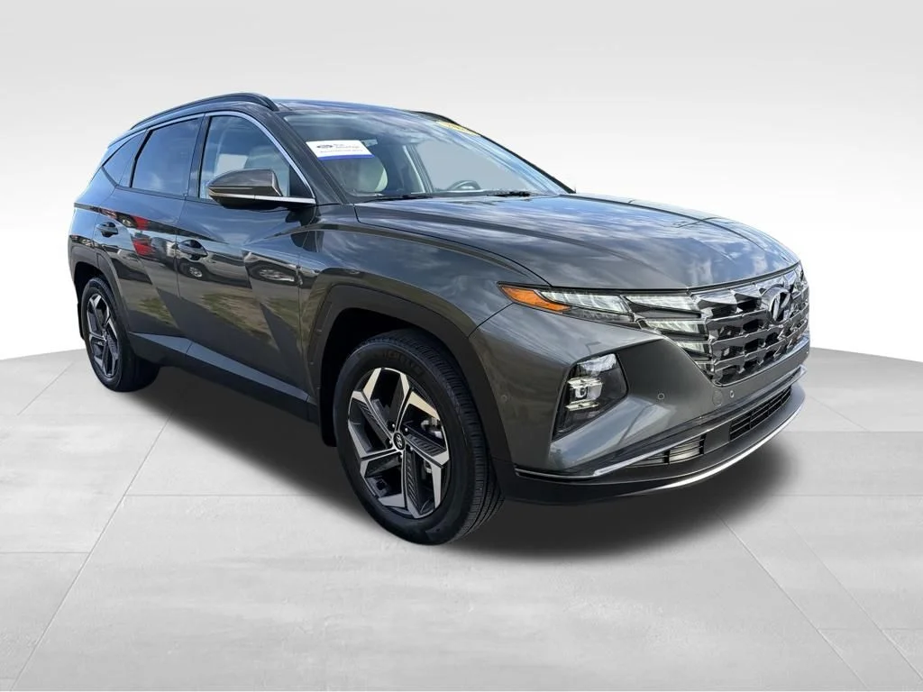 Certified Used 2024 Amazon Gray Hyundai Limited image 7