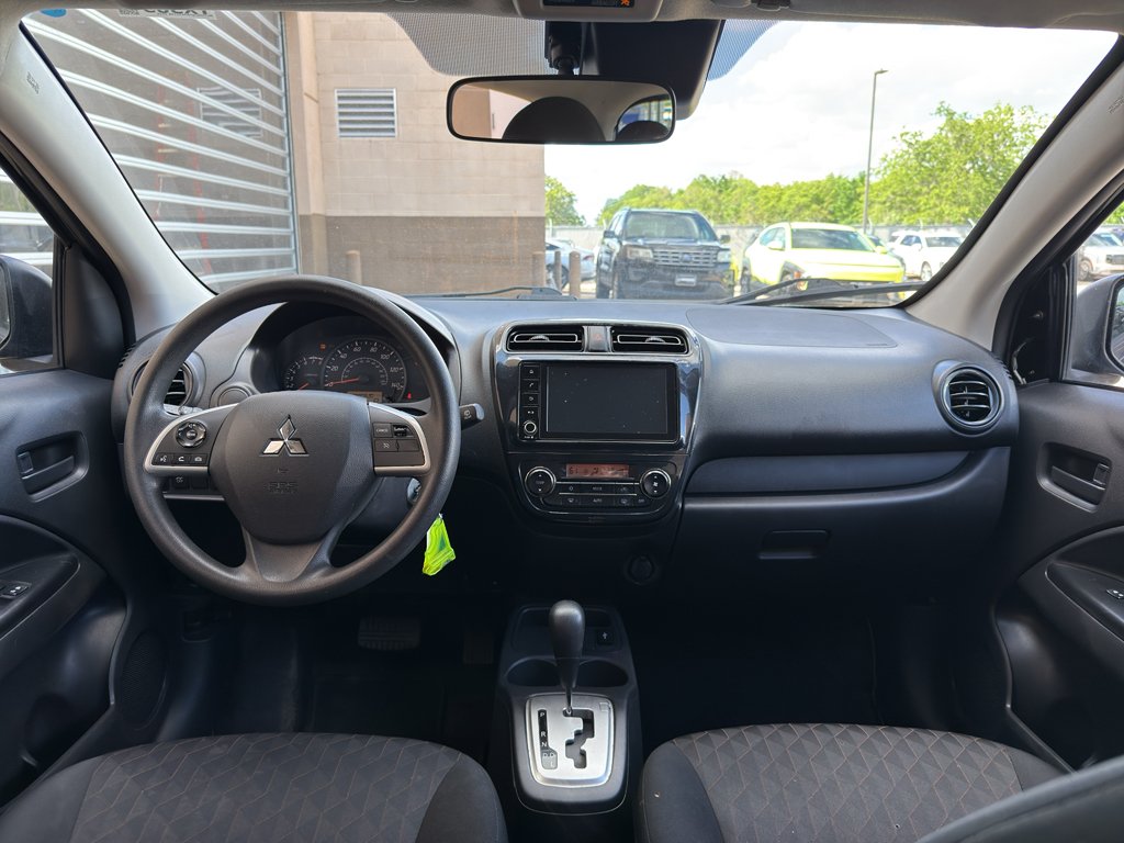 Used 2024 Graphite Gray Metallic Mitsubishi ES image 13