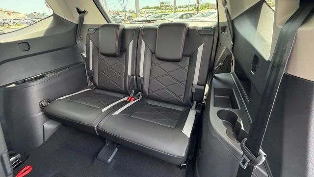 New 2026 White Volkswagen 2.0T Peak Edition image 9