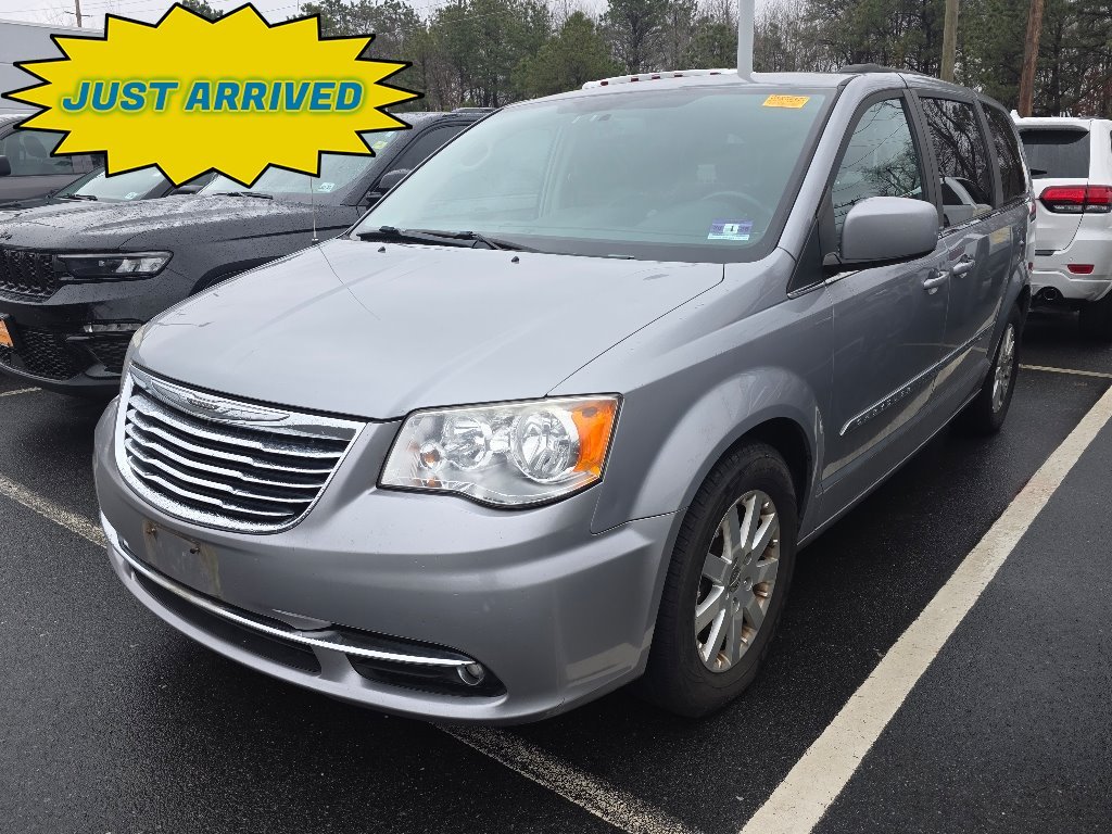 2013 Chrysler Town & Country Touring