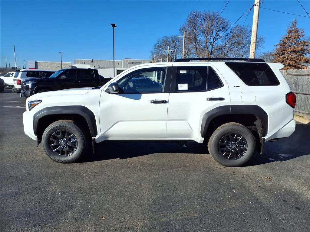 2026 Toyota 4Runner SR5 - Photo 20