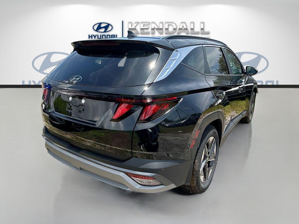 New 2026 Phantom Black Hyundai SEL FWD image 6