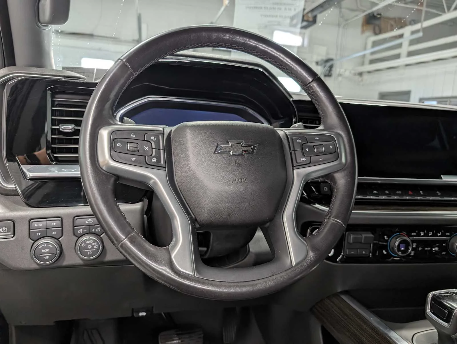 Used 2023 Black Chevrolet LT Trail Boss image 38