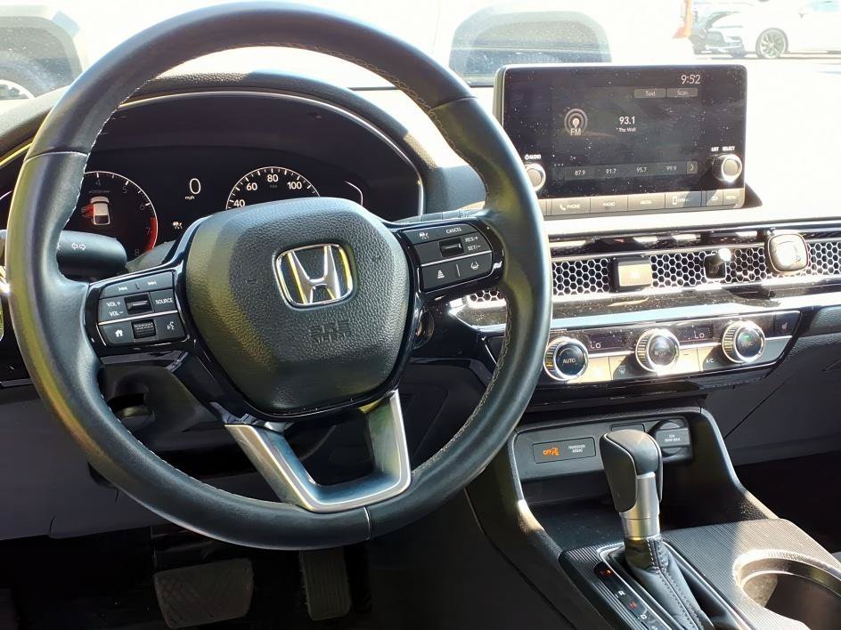 Used 2024 Gray Metallic Honda EX-L image 11