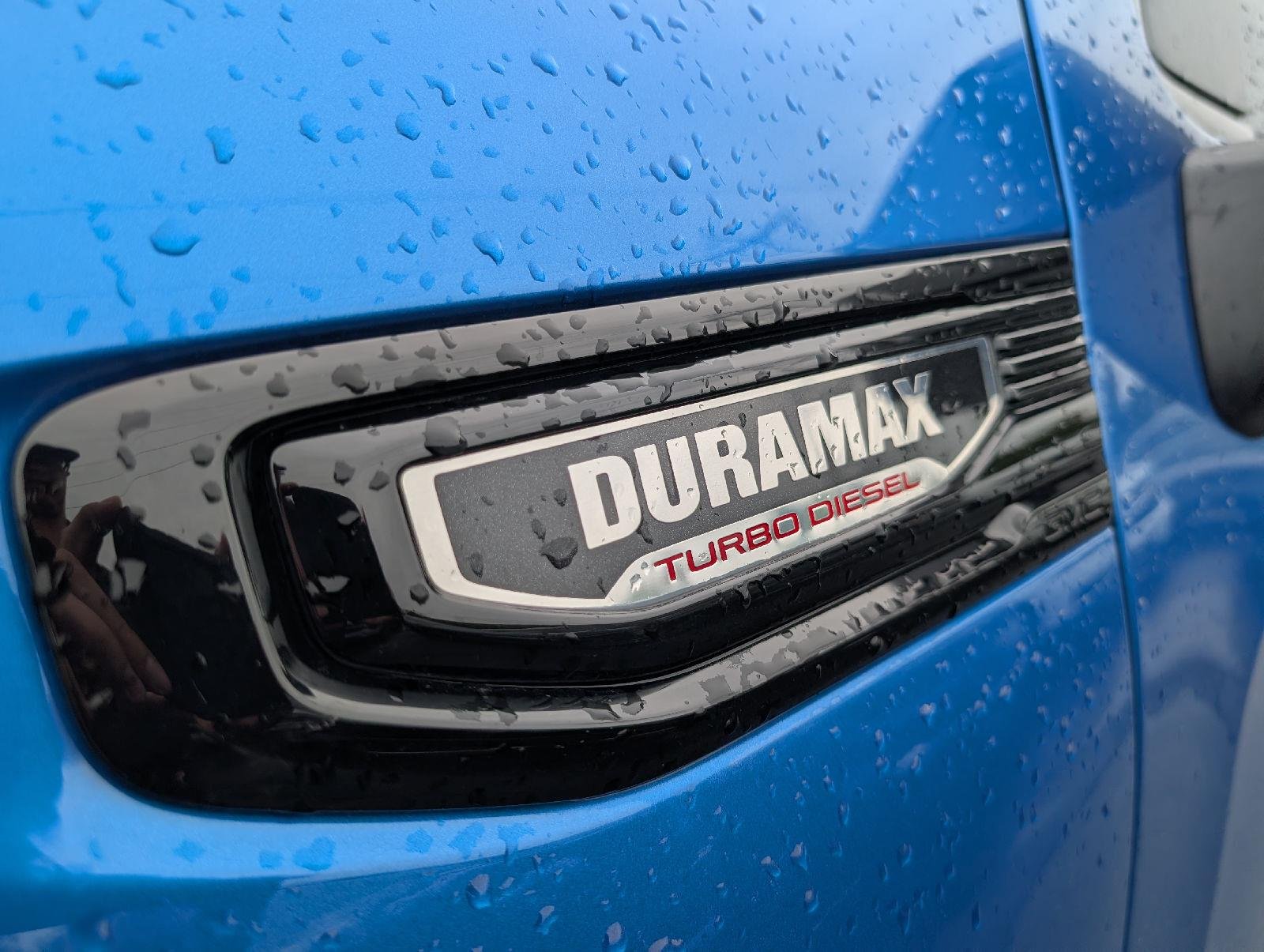 Used 2024 Dynamic Blue Metallic GMC Elevation image 5