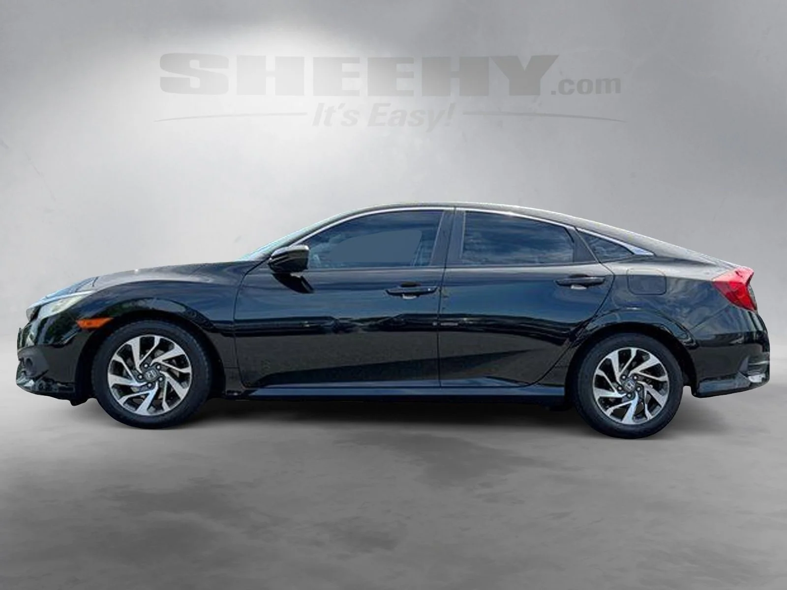 Used 2017  Honda EX image 15