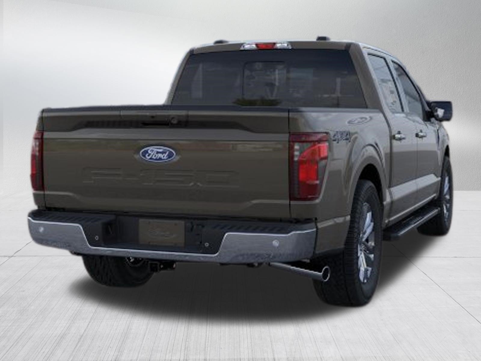 New 2026 Marsh Gray Ford XLT image 21