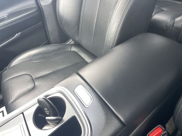 Used 2023 Black Hyundai Calligraphy image 27