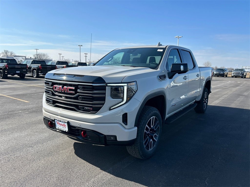 2026 GMC SIERRA - Image 3