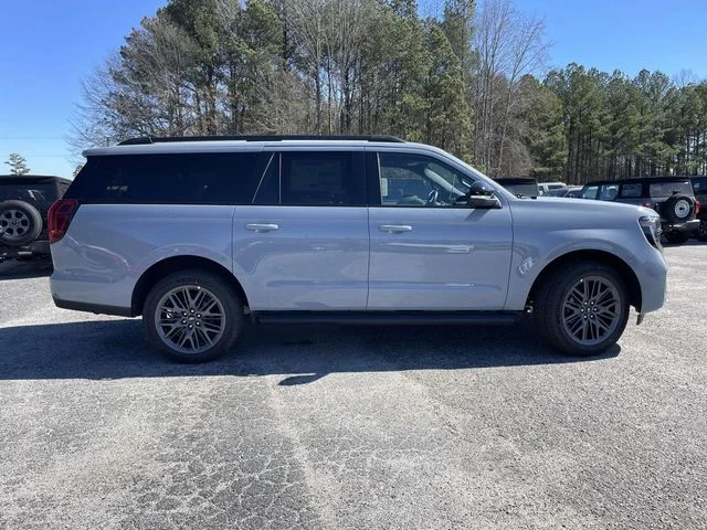 New 2026 Gray Ford Platinum image 2