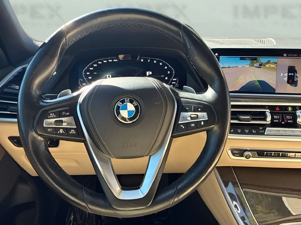 Used 2021 Black BMW sDrive40i image 17