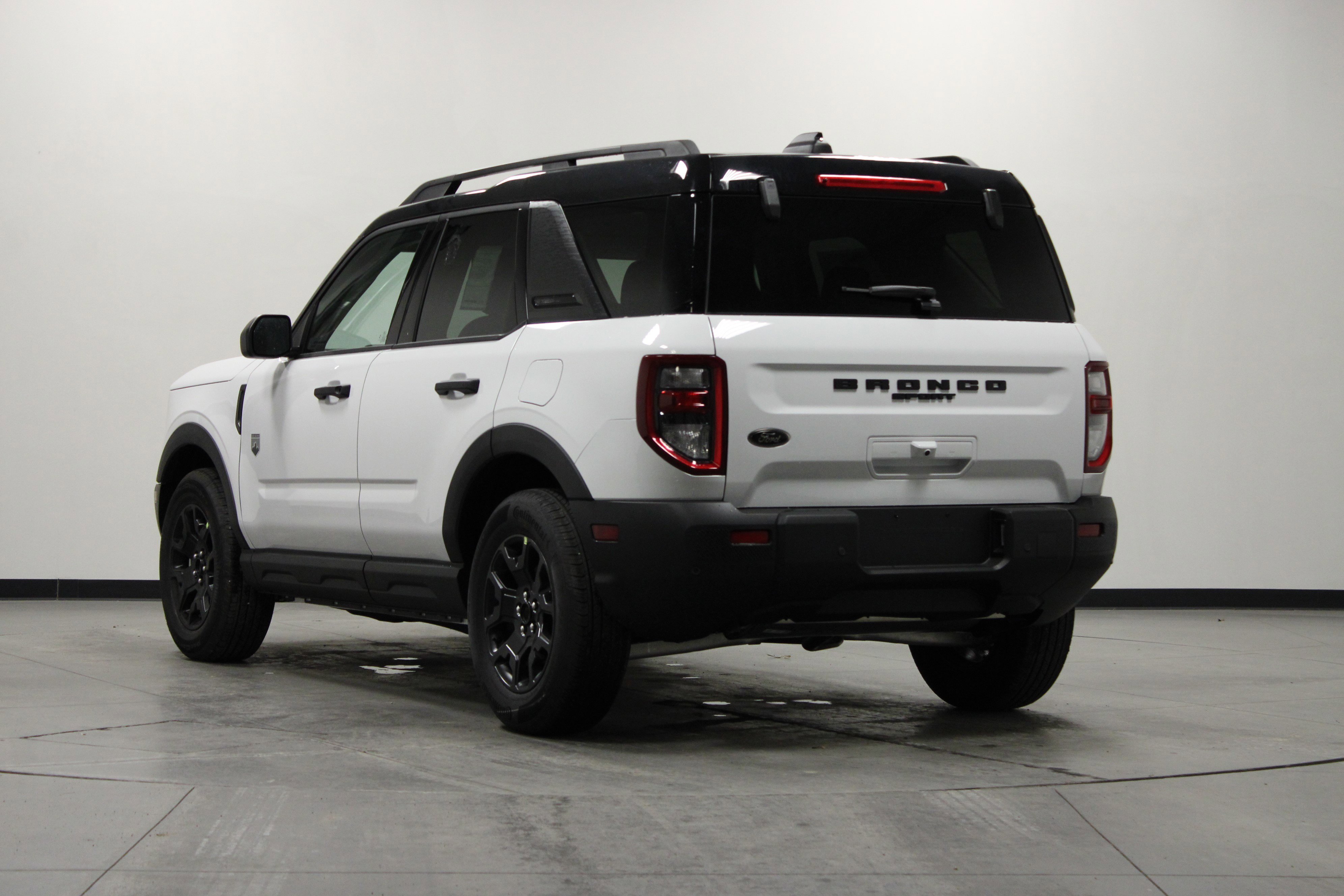 New 2025 Oxford White Ford Big Bend image 6