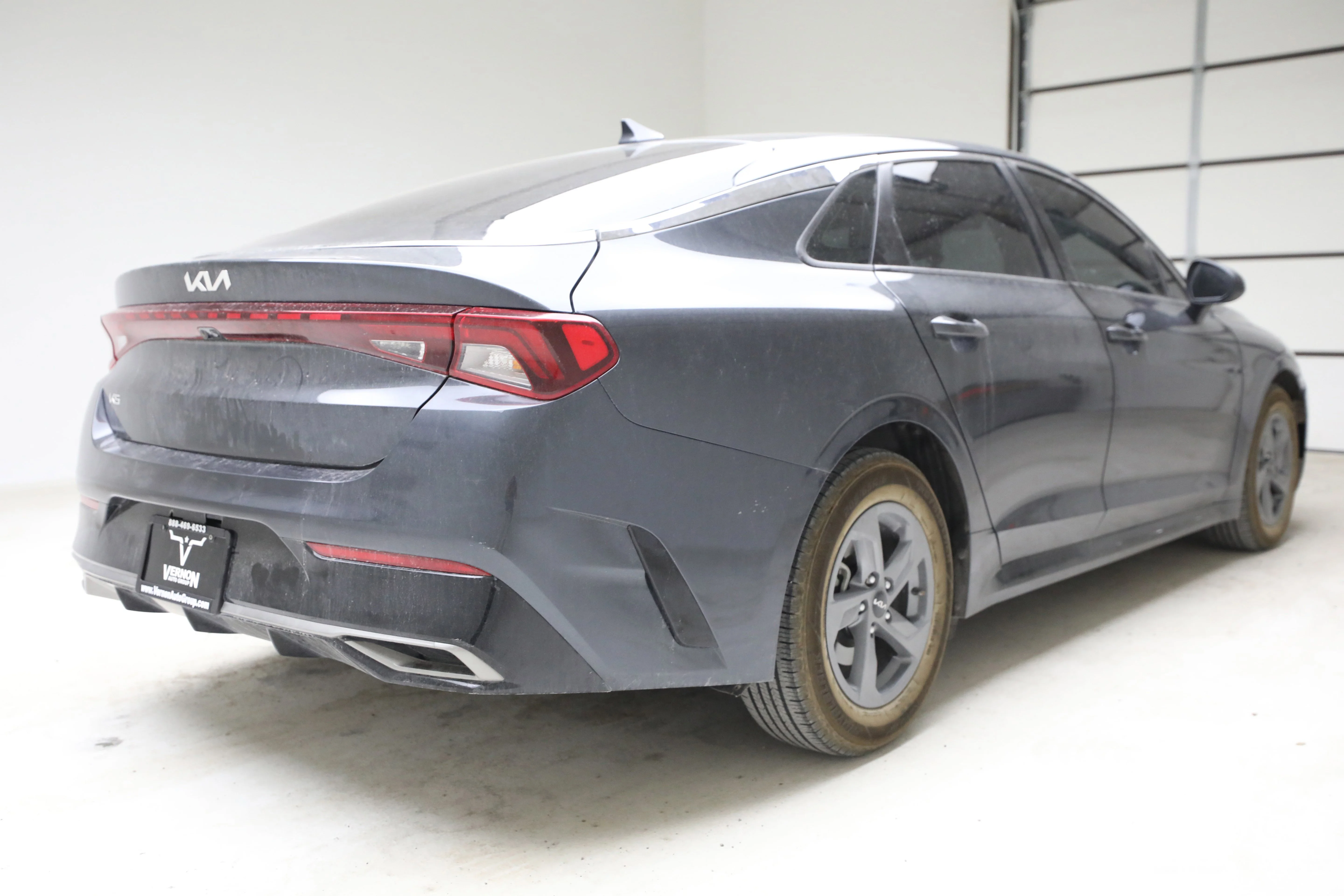 Pre-Owned 2023 Kia K5 LXS Sedan FWD