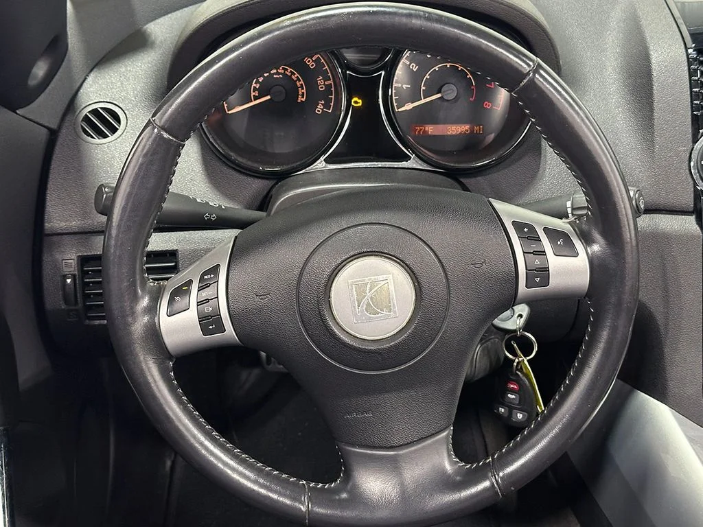 Used 2007 Red Saturn Base image 59