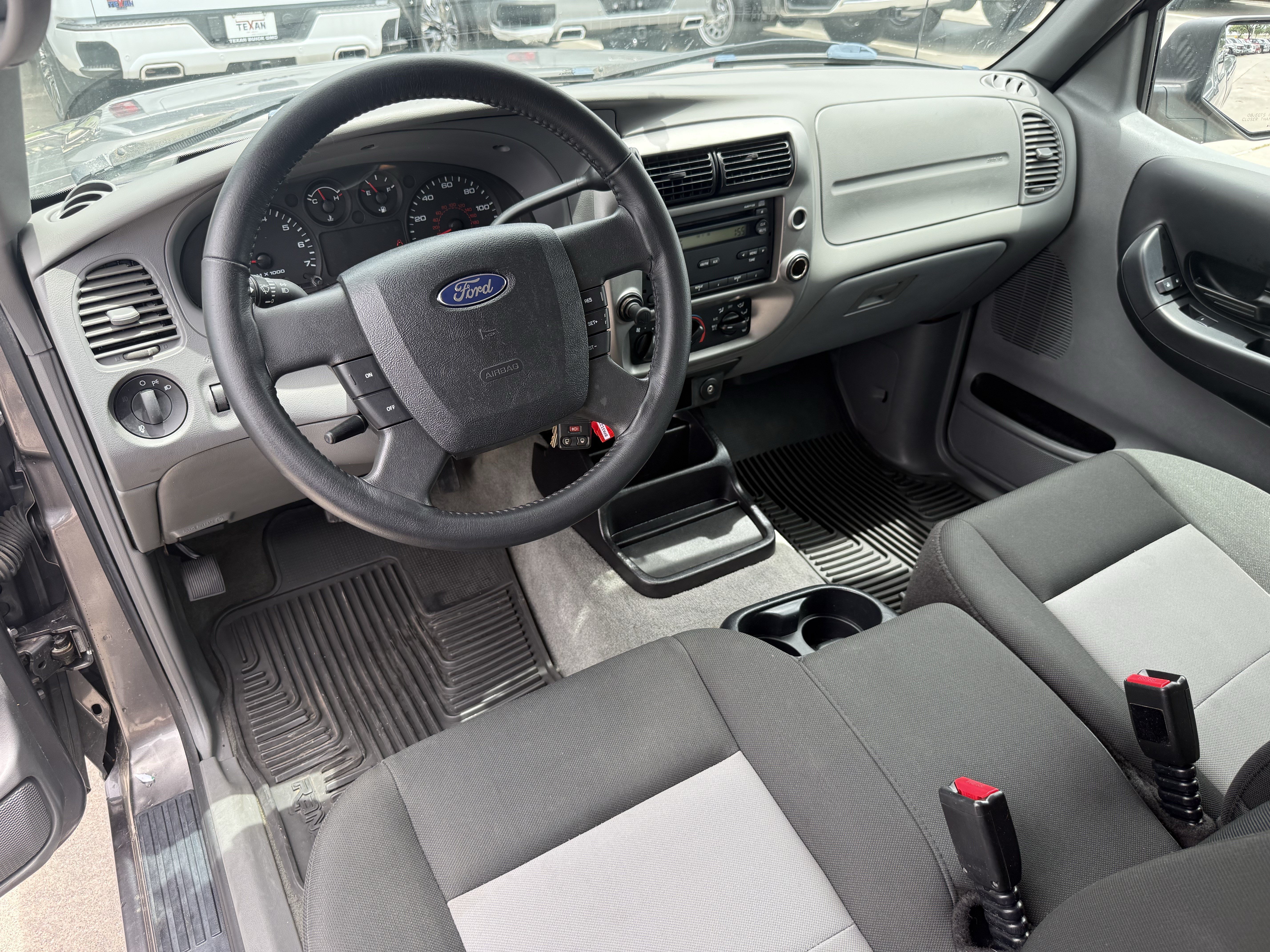 Used 2011 Dark Shadow Gray Metallic Ford XLT image 12
