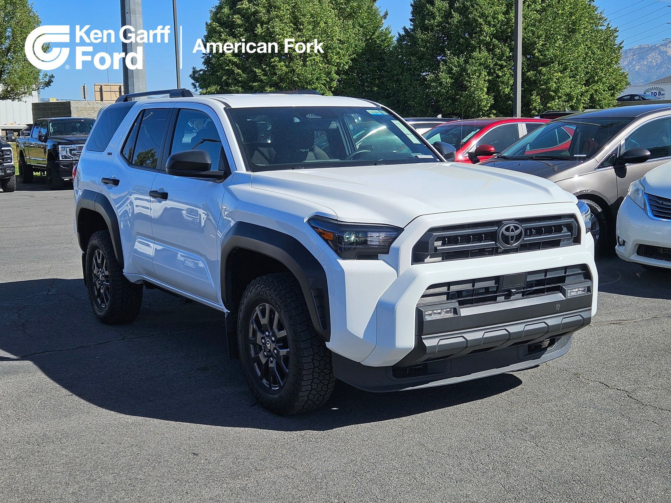 2025 Toyota 4Runner SR5 4WD's photo