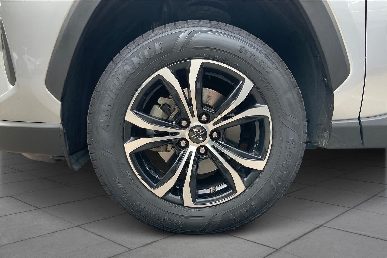Used 2020 Silver Sky Metallic Toyota LE image 11