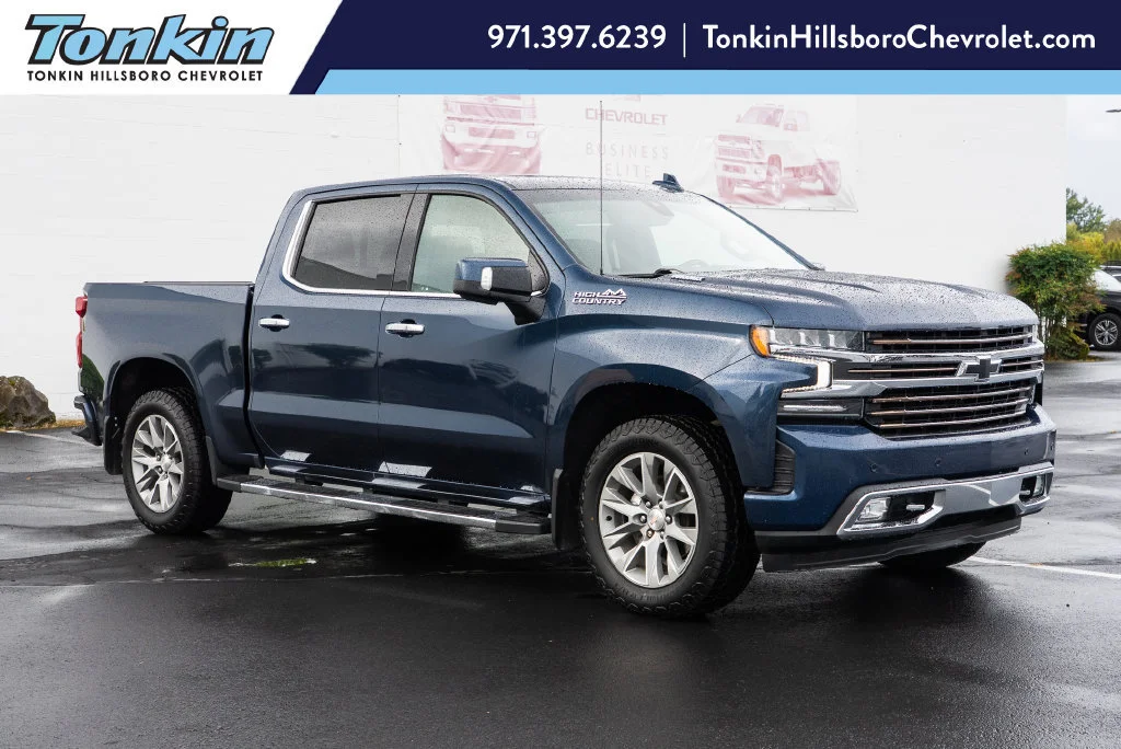 Used 2022 Northsky Blue Metallic Chevrolet High Country image 1