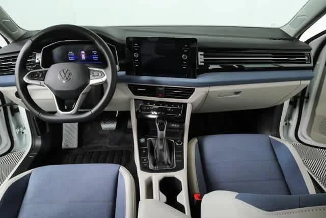 Certified Used 2025 Opal White Pearl Volkswagen SE image 17