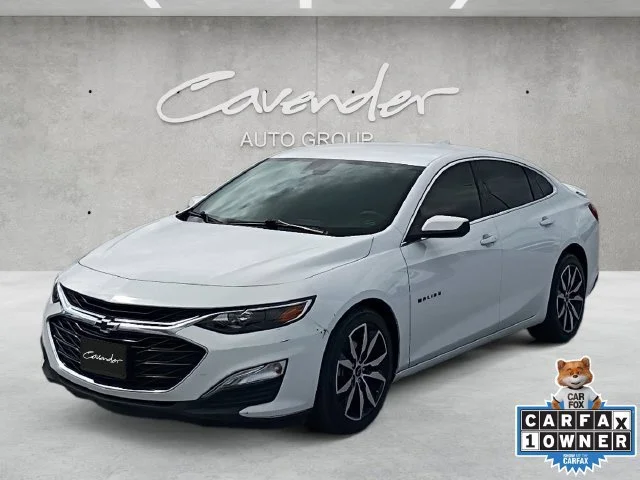 Used 2025 Summit White Chevrolet RS image 1