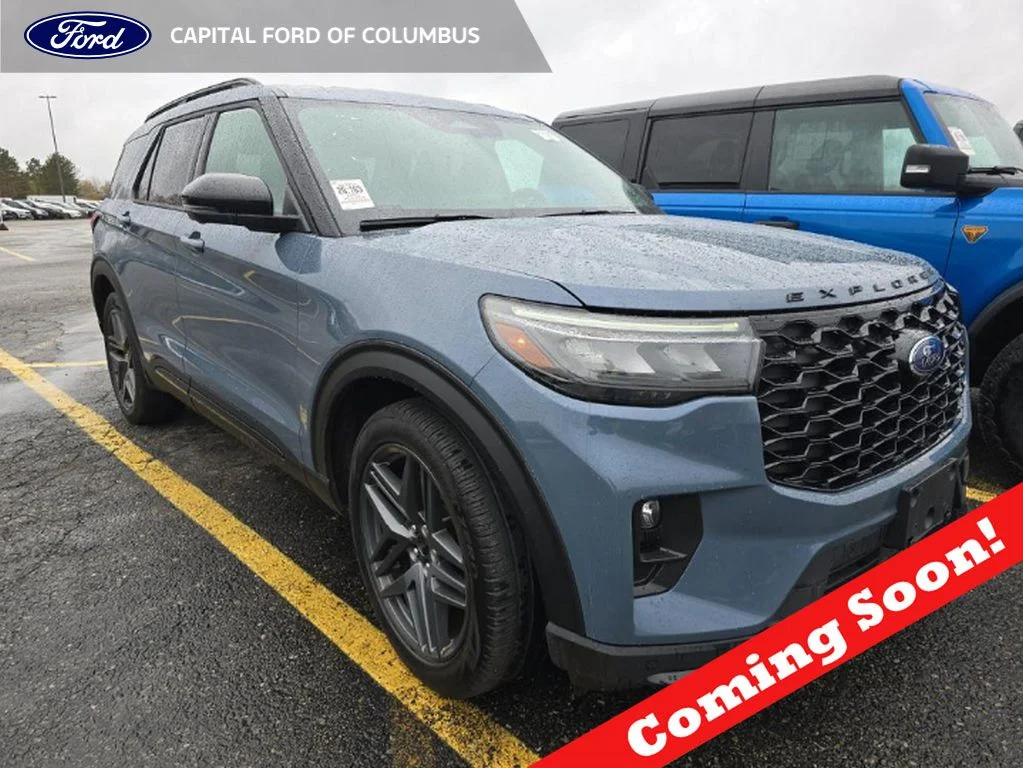 2025 Ford Explorer ST 4WD (PL535)'s photo