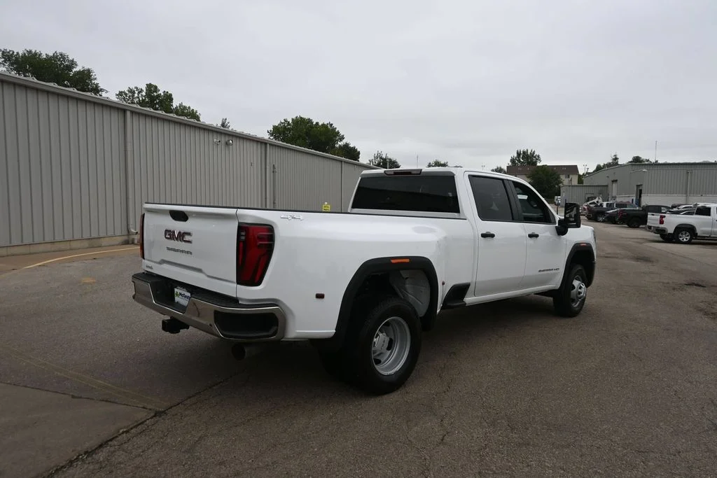 New 2026 White GMC Pro image 9