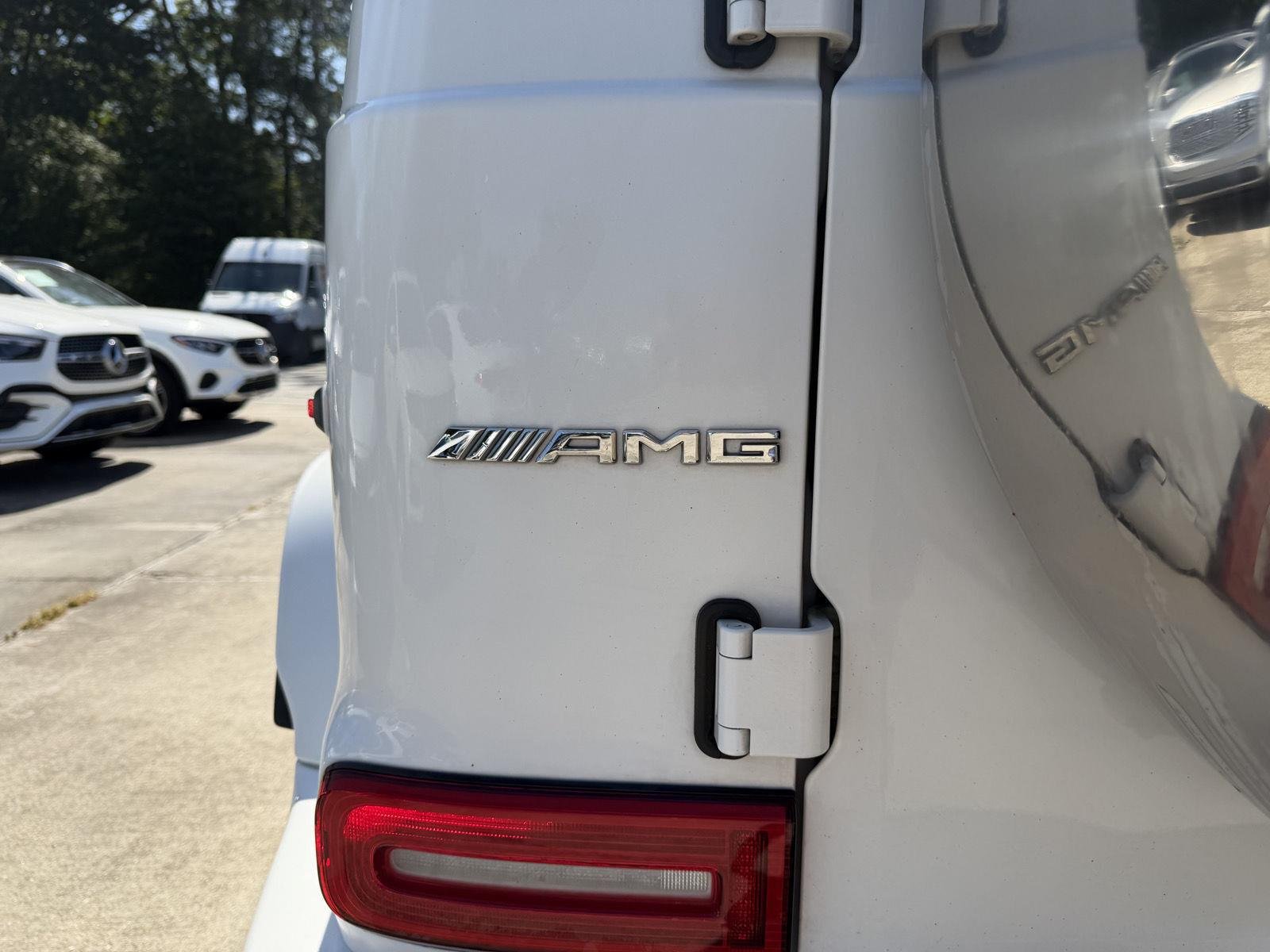 Certified Used 2025 MANUFAKTUR Moonlight White Magno Mercedes-Benz AMG® G 63 image 22