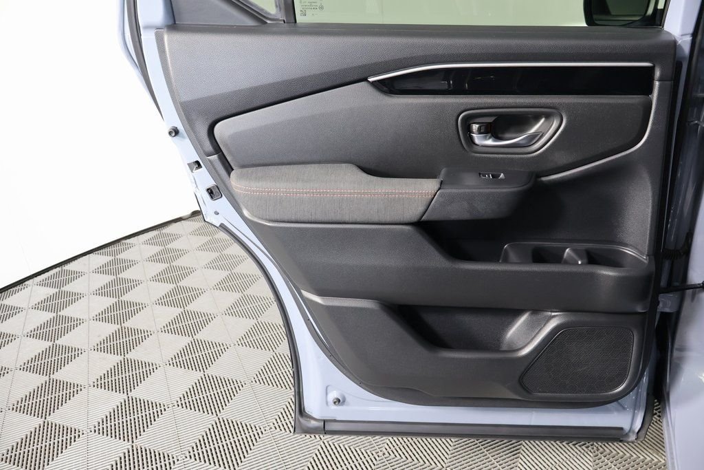 2025 Honda Pilot Sport - Photo 13