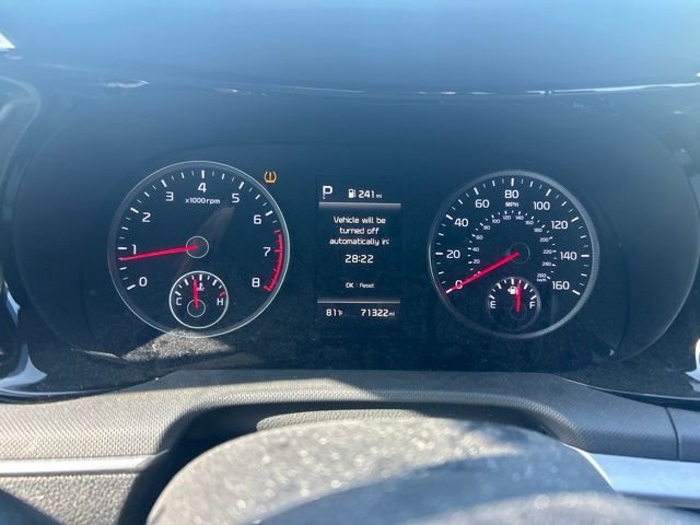 Used 2022 Wolf Gray Kia GT-Line image 13