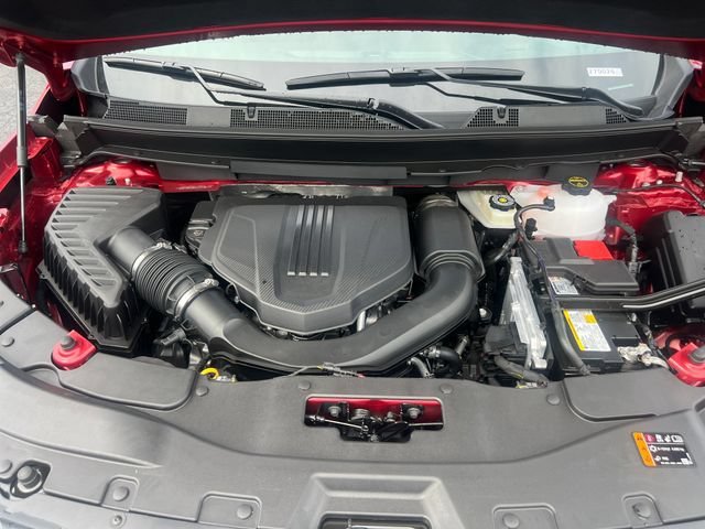 2027 Chevrolet Traverse LT - Photo 21