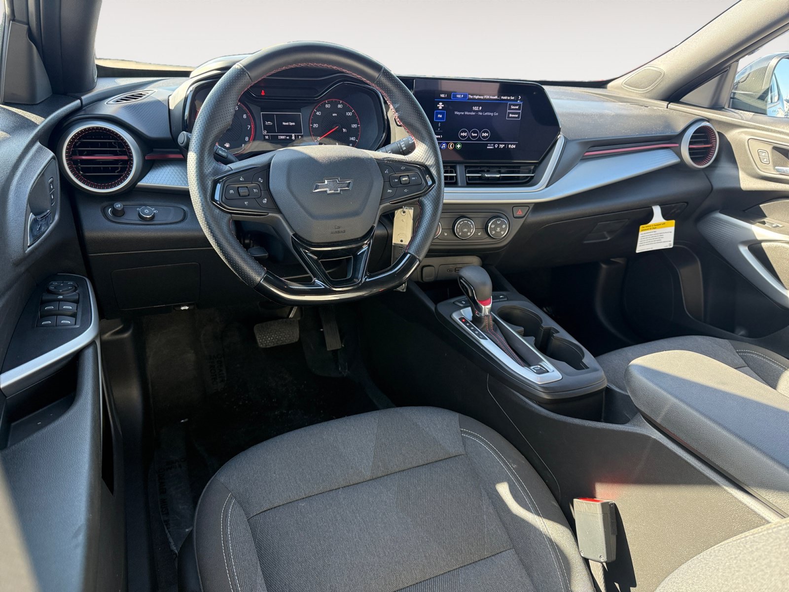 Used 2025 Sterling Gray Metallic Chevrolet 1RS image 15