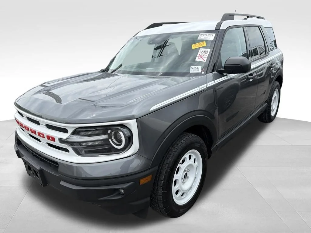 Used 2024 Gray Ford Heritage image 3