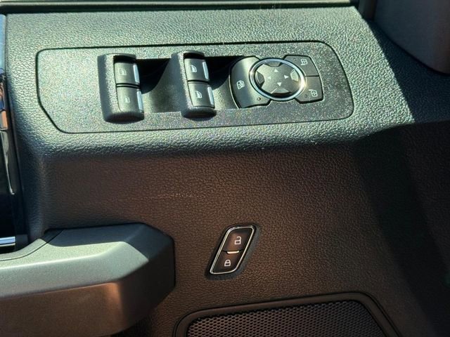 Used 2018 Black Ford XLT image 24