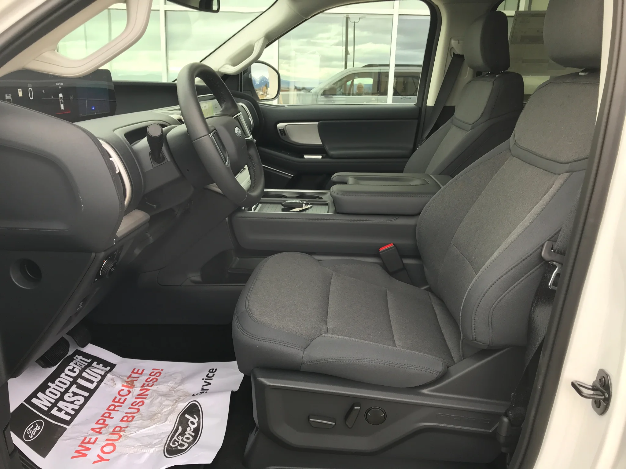2026 Ford Expedition Active - Photo 9