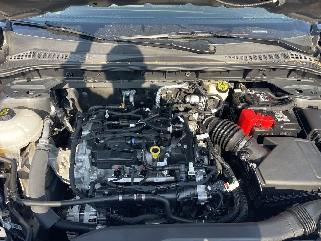 Certified Used 2022 Gray Ford SE image 25