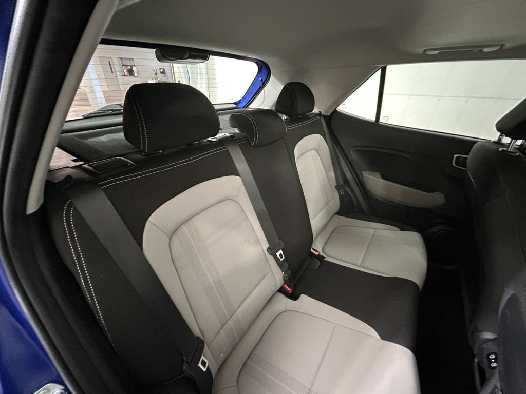 Used 2024 Blue Hyundai SEL image 17