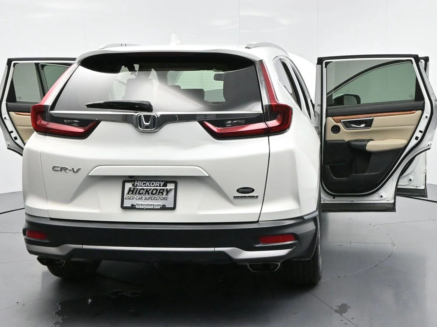 Used 2020 Platinum White Pearl Honda Touring image 42