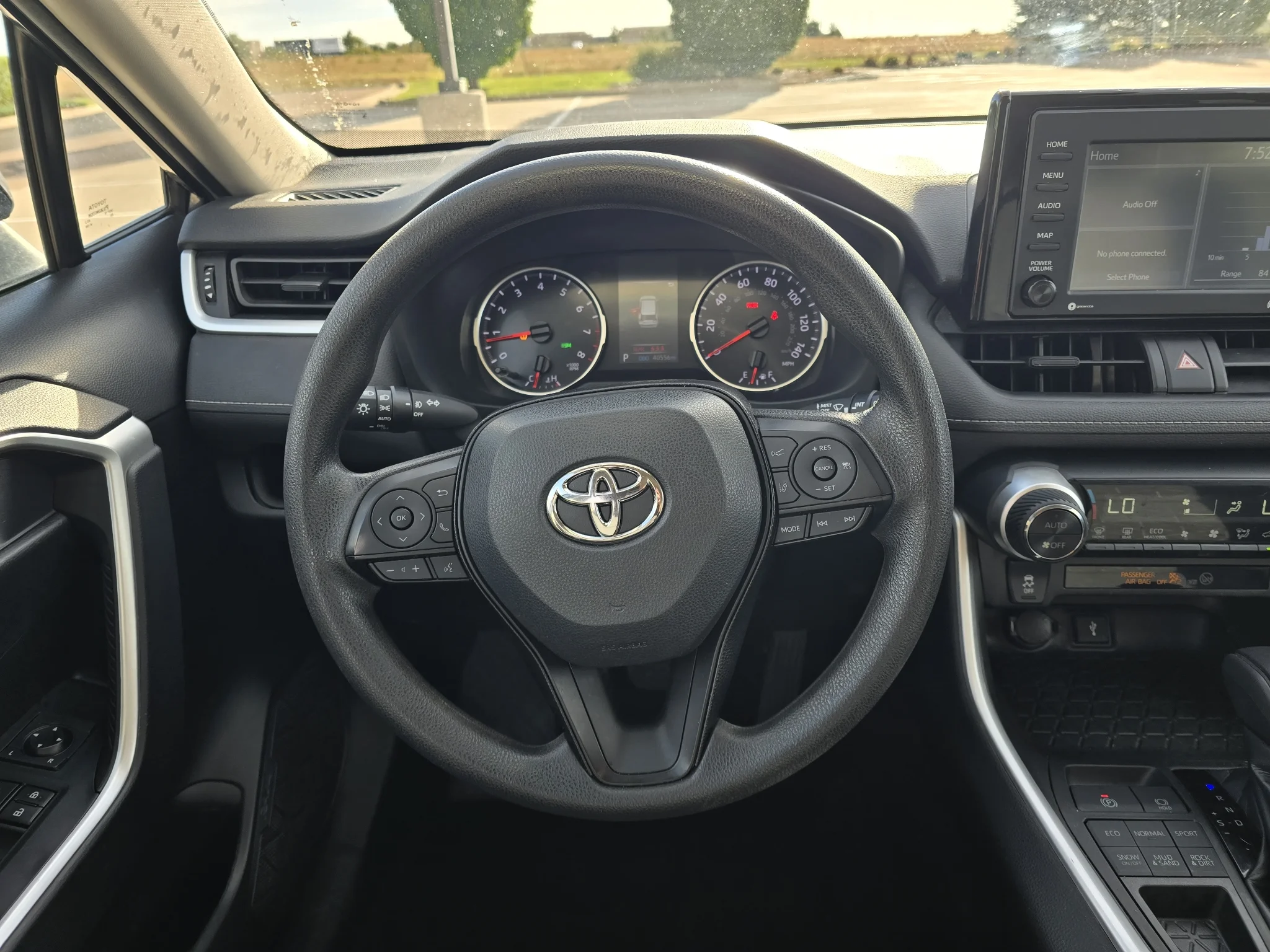 Used 2021 Magnetic Gray Metallic Toyota XLE image 26