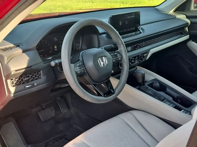 Used 2023  Honda LX image 20