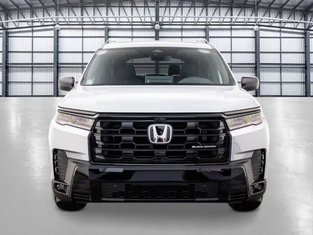 New 2026 Solar Silver Metallic Honda AWD Black Edition image 8
