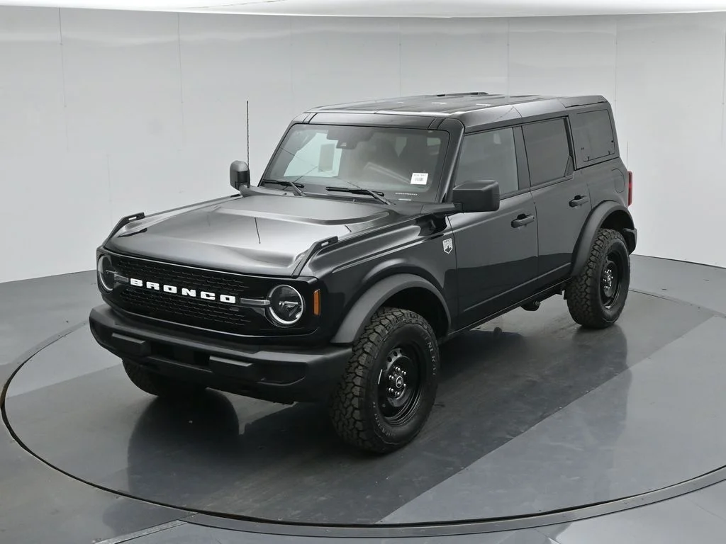 New 2026 Shadow Black Ford Big Bend image 33