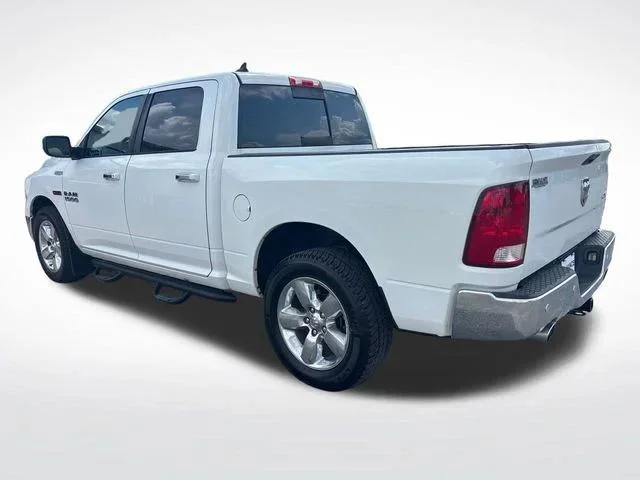 Used 2015 White RAM Lone Star image 3