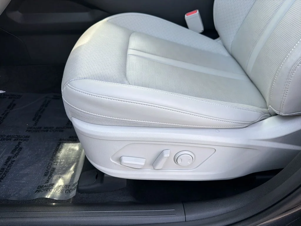 Used 2025 Gray Kia EX image 16