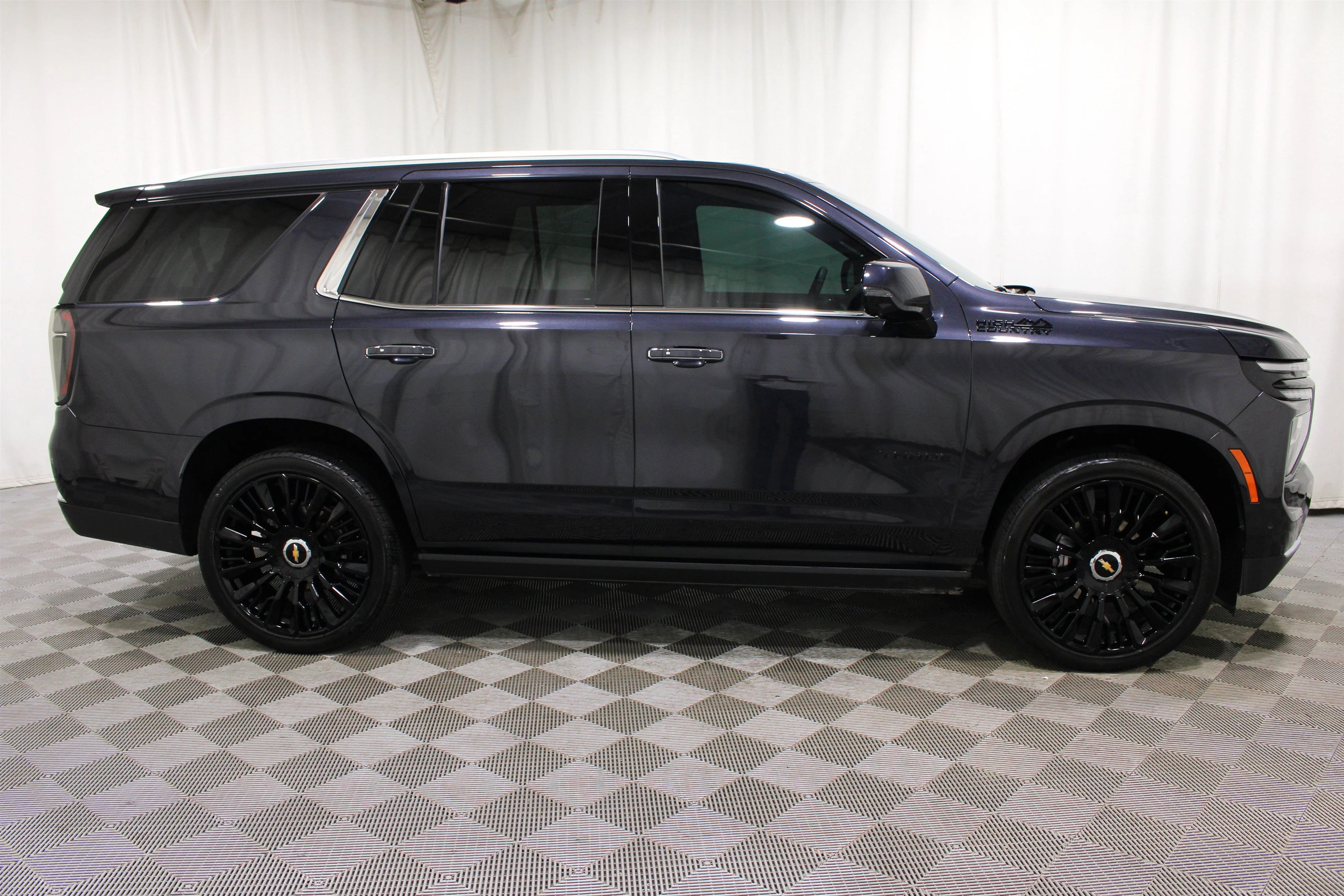 2025 Chevrolet Tahoe High Country - Photo 32