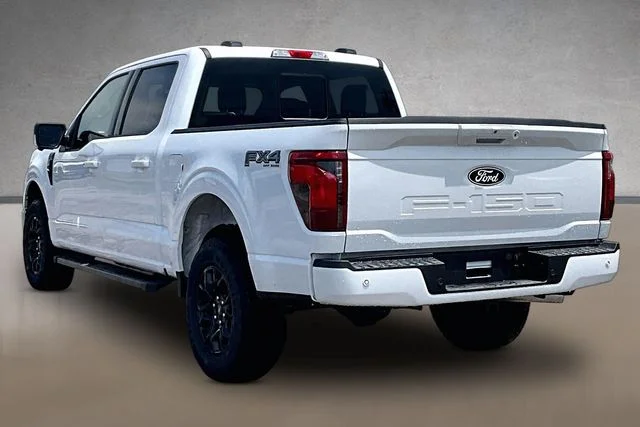 New 2026 White Ford XLT image 3