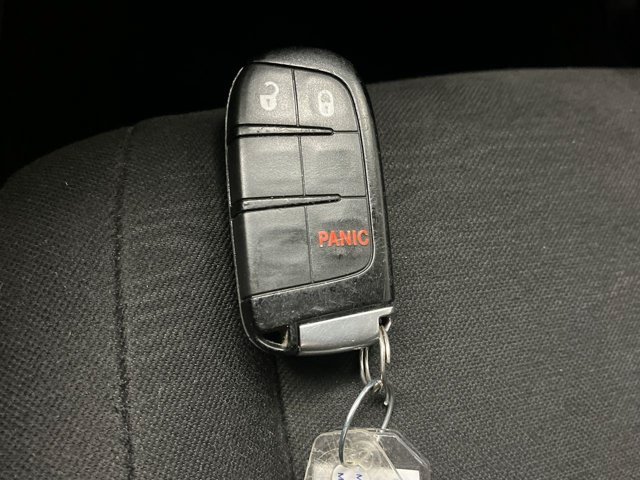 Used 2022 DB Black Clearcoat Dodge SXT image 24