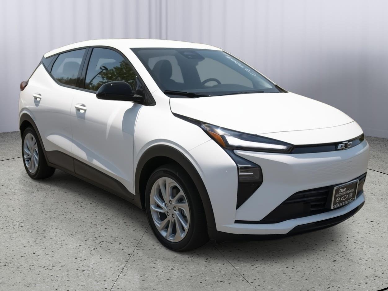 2027 Chevrolet Bolt EV LT Auto's photo