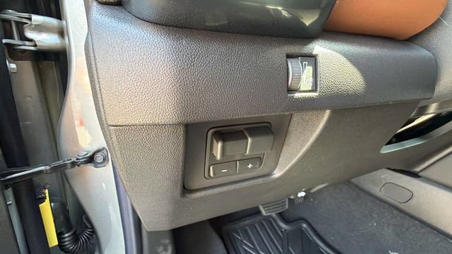 New 2026 Sterling Metallic GMC AT4 image 18